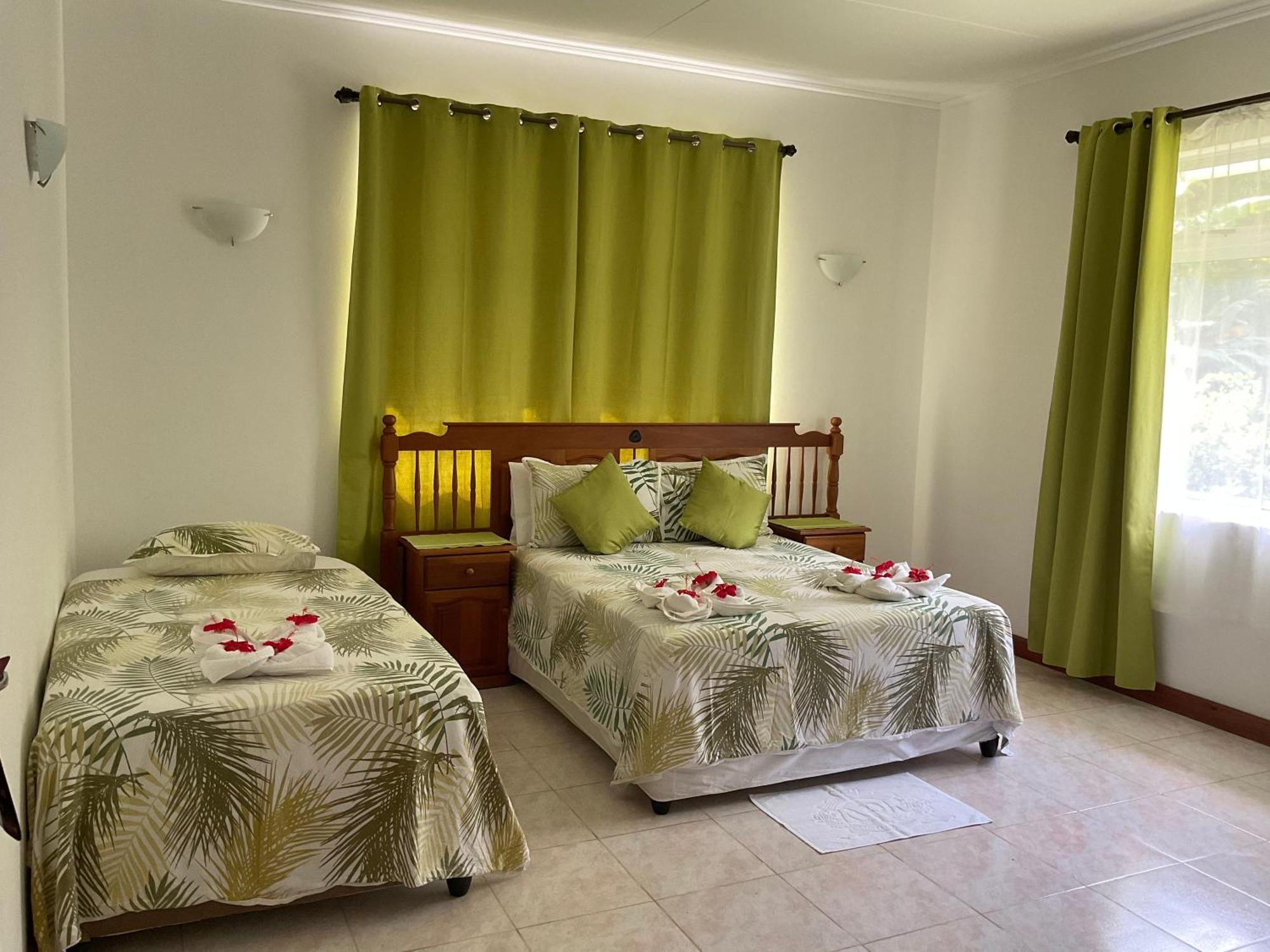 Le Chevalier Bay Guesthouse Anse Lazio Eksteriør billede