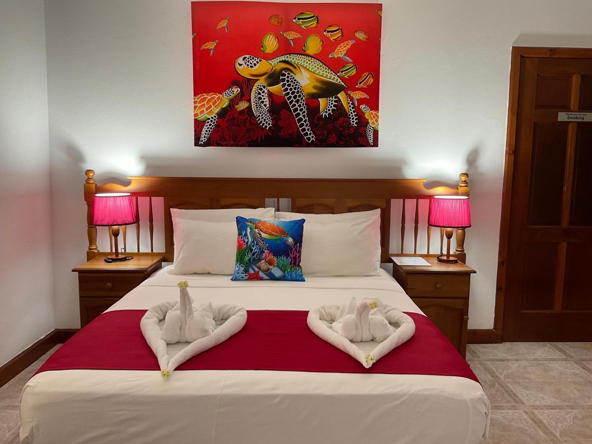 Le Chevalier Bay Guesthouse Anse Lazio Eksteriør billede