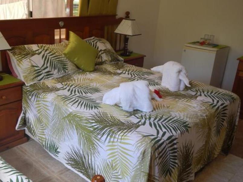 Le Chevalier Bay Guesthouse Anse Lazio Eksteriør billede